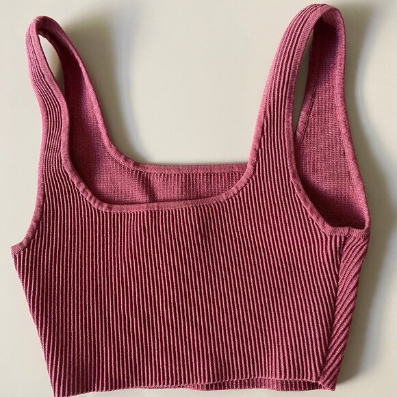 Aritzia Babaton Sculpt Cropped Knit S - Picture 2 of 3